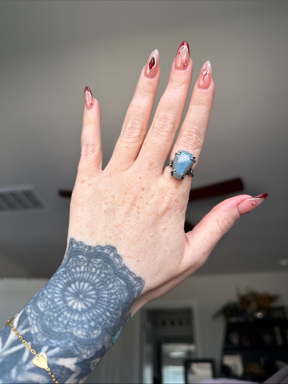 Easeful Death. Medium Labradorite Coffin Ring.